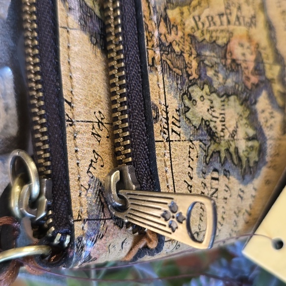 Patricia Nash European Map Clutch Free Shipping - Picture 4 of 11